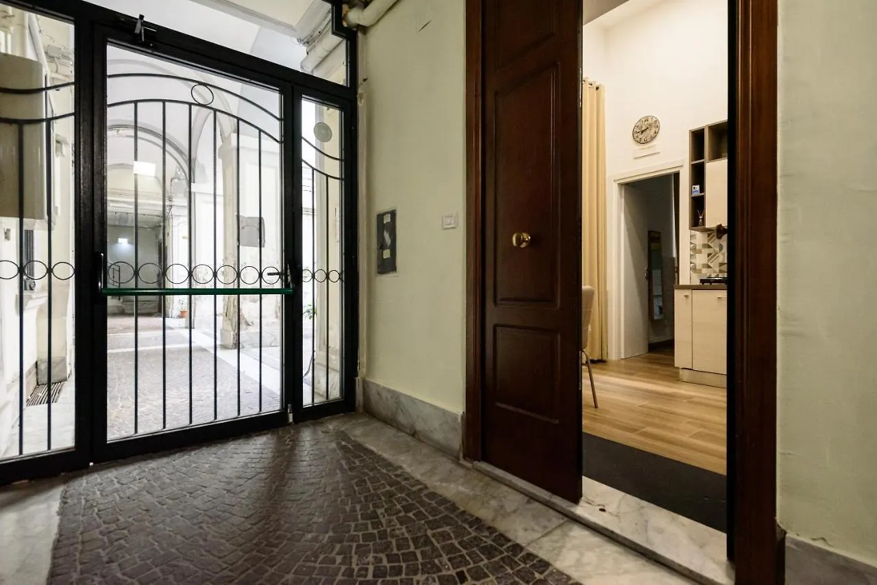 Appartement Piazza Garibaldi 118 à Naples
