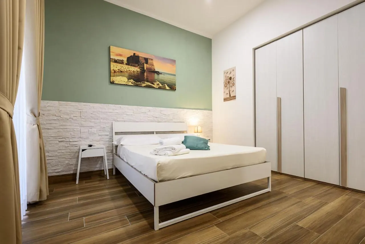 Piazza Garibaldi 118 Apartment Naples