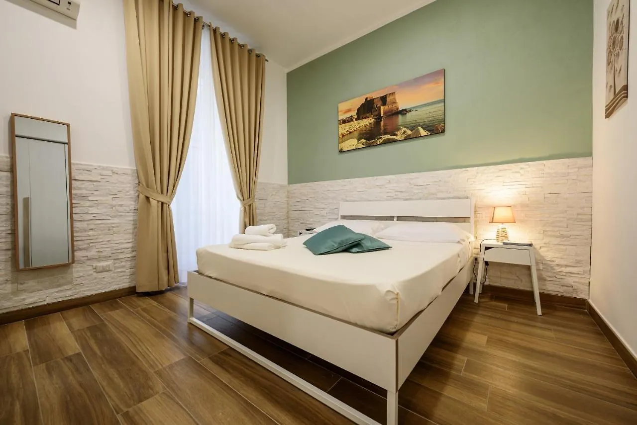 Piazza Garibaldi 118 Apartment Naples