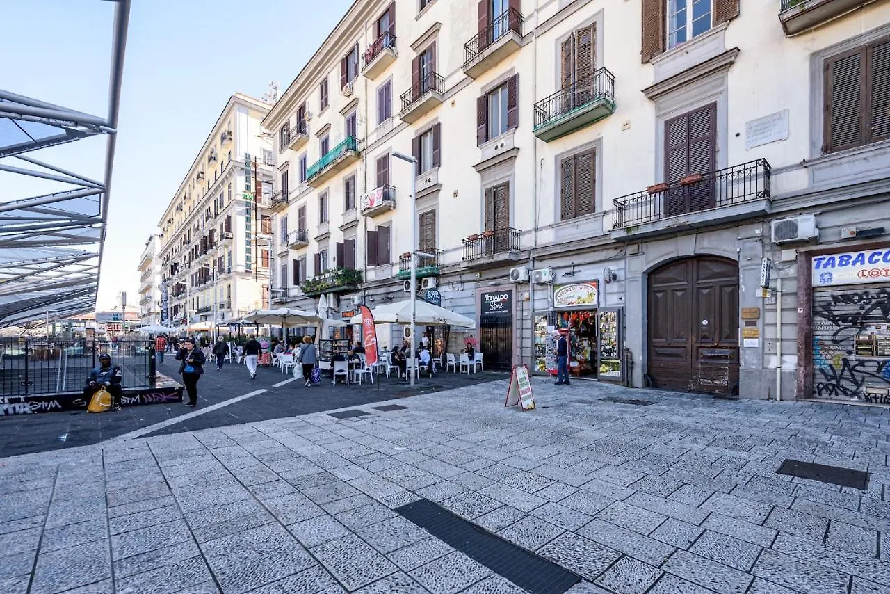 Piazza Garibaldi 118 Apartment Naples